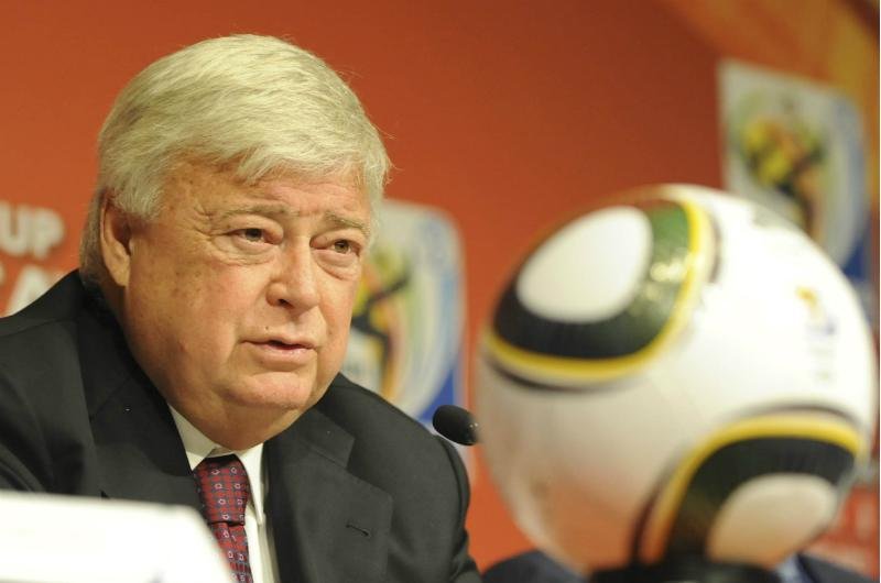 Segundo jornal su&iacute;&ccedil;o, ex-presidente da CBF Ricardo Teixeira, &eacute; um dos que teve a conta bloqueada