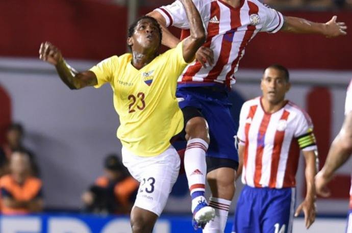 Bola&ntilde;os foi suspenso em jogo das eliminat&oacute;rias defendendo a sele&ccedil;&atilde;o do Equador	