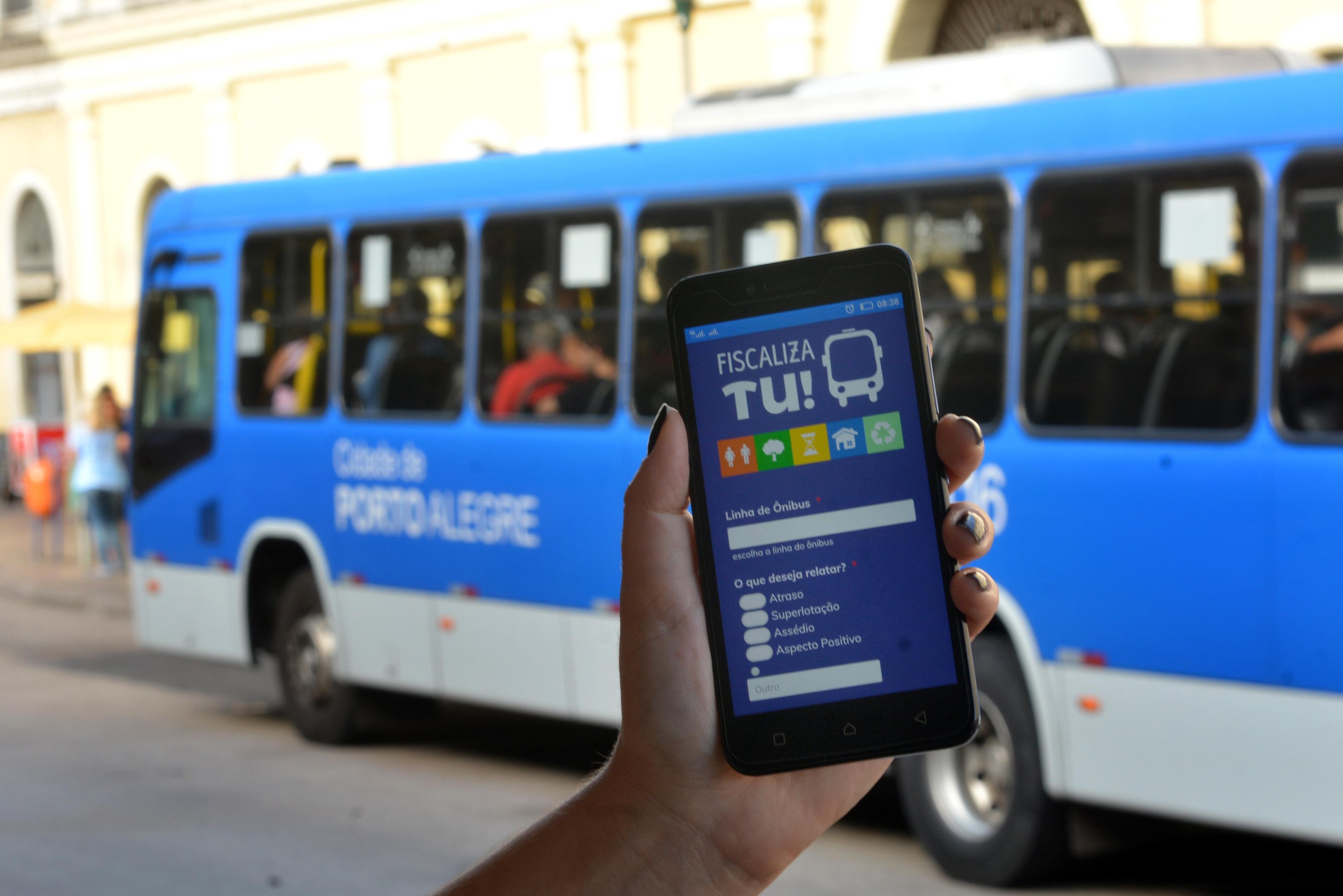 Ferramenta idealizada pela vereadora Fernanda Melchionna est&aacute; dispon&iacute;vel para usu&aacute;rios do sistema Android