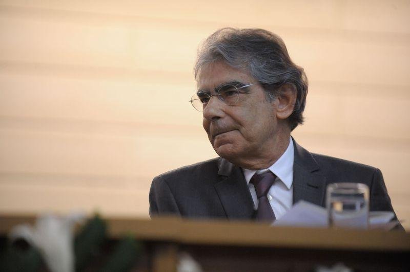 Para o ex-presidente do STF modelo ir&aacute; fortalecer o que chama de "caciquismo"