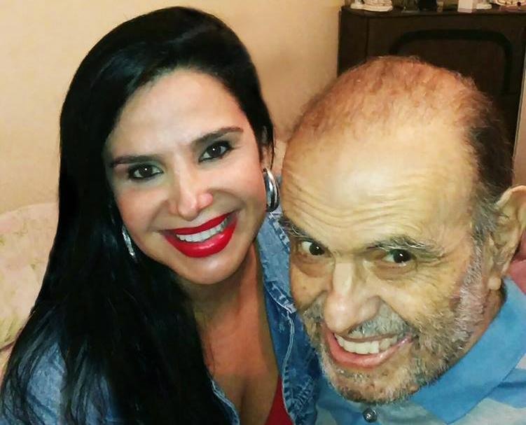 Ator e diretor de 81 anos estava com infec&ccedil;&atilde;o no cateter e passou o anivers&aacute;rio no hospital