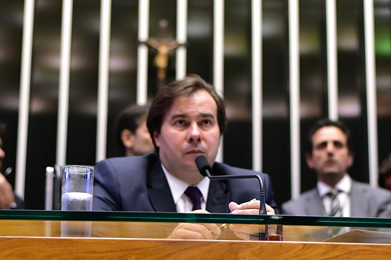 Maia envia ao Senado pacote das 10 medidas de combate &agrave; corrup&ccedil;&atilde;o