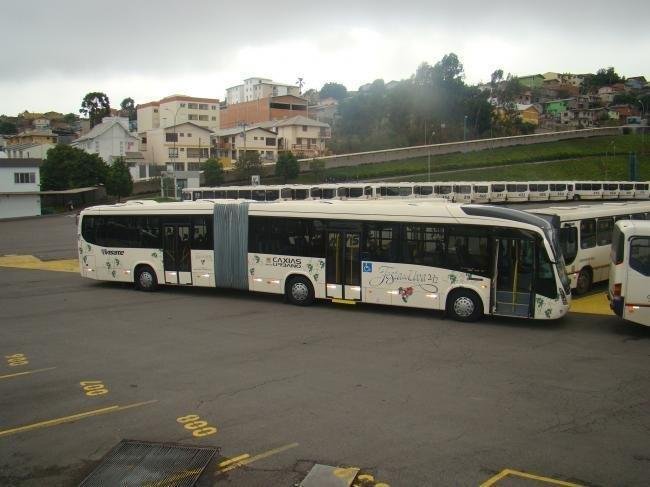 Rodovi&aacute;rios aprovam reajuste salarial e encerram greve em Caxias do Sul