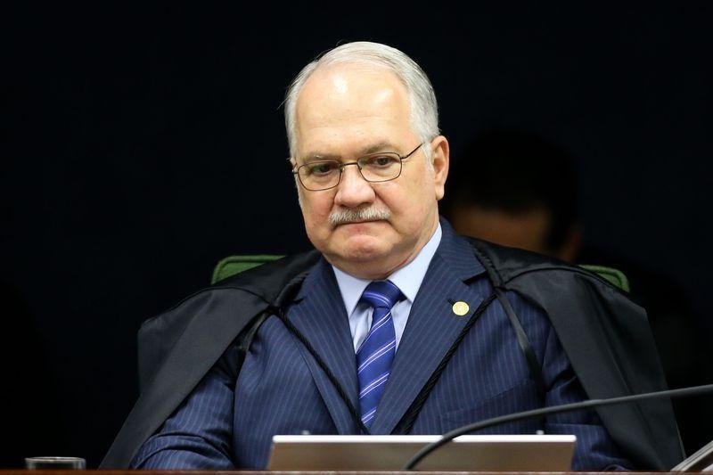 Janot tamb&eacute;m pediu a Fachin que retire o sigilo que vigora sobre boa parte dos 950 depoimentos