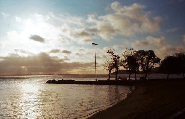 Pode fazer frio pela manh&atilde;, mas tarde ter&aacute; m&aacute;ximas acima de 30&ordm;C em alguns pontos