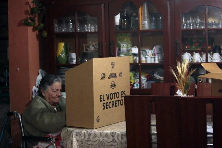 Equatorianos v&atilde;o eleger neste domingo sucessor de Correa, no poder desde 2007