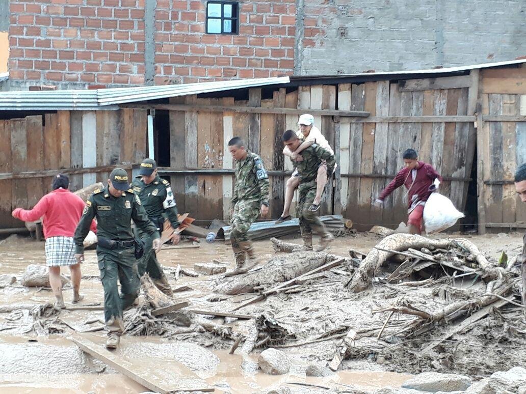 Trag&eacute;dia no Sul da Col&ocirc;mbia tem mais de 150 mortos