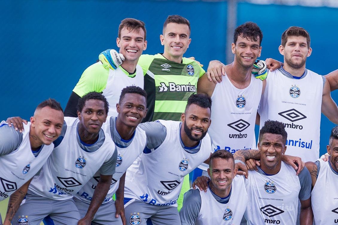 Goleiro salienta retomada do n&iacute;vel do futebol do ano passado