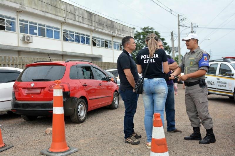 Diretor de servi&ccedil;os urbanos foi assassinado quando chegava para trabalhar