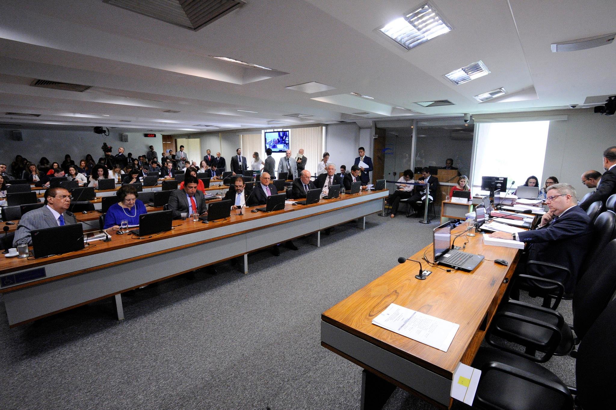 CCJ do Senado aprova documento &uacute;nico de identifica&ccedil;&atilde;o nacional