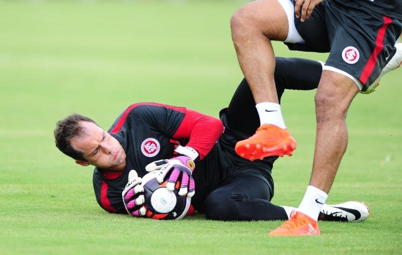 Zago mostrou confian&ccedil;a em Marcelo Lomba para substituir Danilo Fernandes