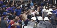 Após confusão na Arena Corinthians, 28 torcedores chilenos estão detidos em São Paulo