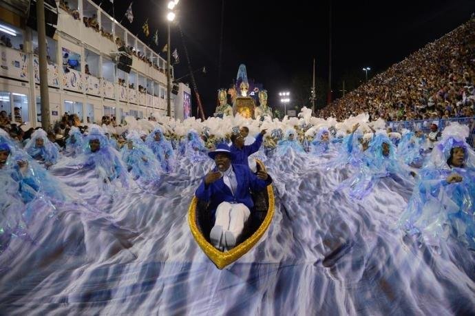 Se o d&eacute;cimo de ponto n&atilde;o tivesse sido retirado, escola teria sido campe&atilde; do Grupo Especial 