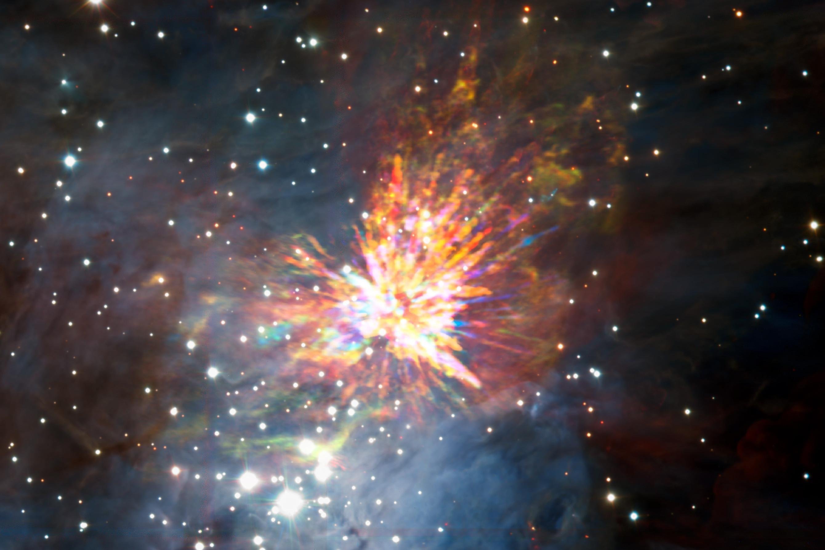 Imagens do telesc&oacute;pio Alma mostram segredos do Universo e lembram fogos de artif&iacute;cio