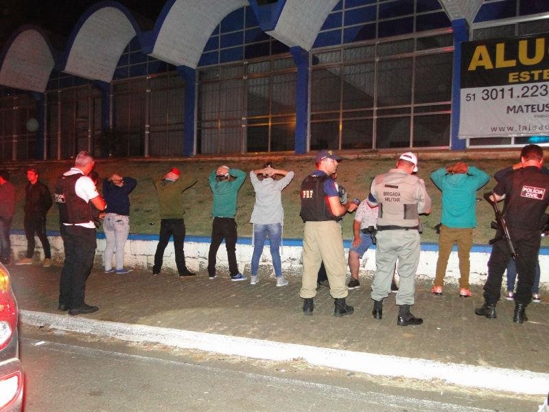 Opera&ccedil;&atilde;o contra rachas em Lajeado termina com seis presos 