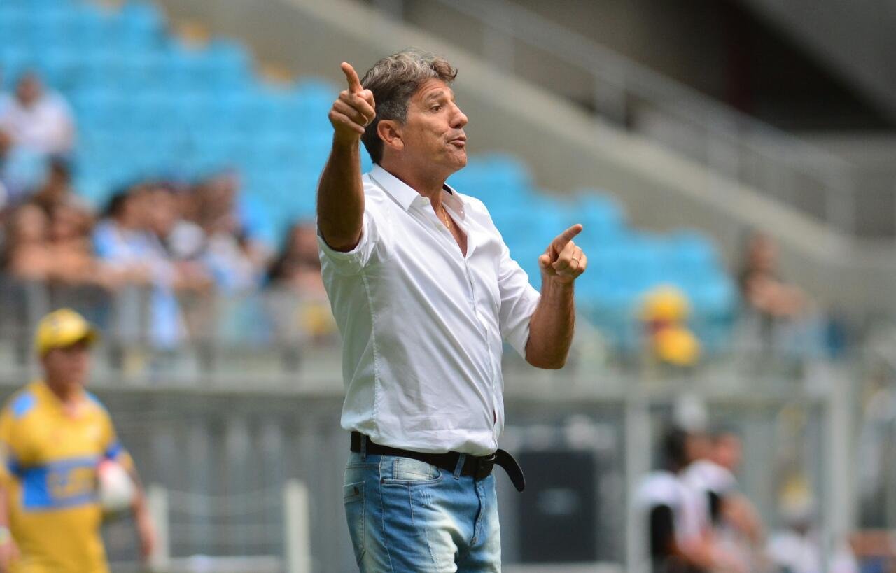 Renato comemorou boa atua&ccedil;&atilde;o do Gr&ecirc;mio contra o VEC