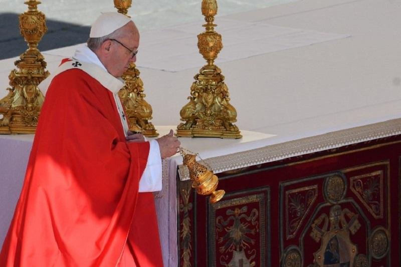 Vaticano confirma viagem do Papa ao Egito, apesar de atentados