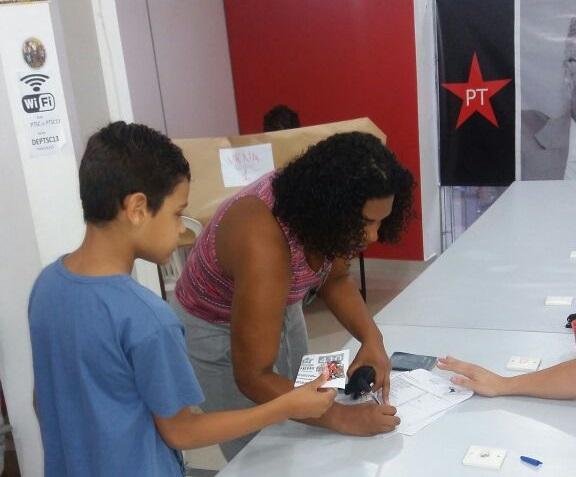 Diret&oacute;rio do PT ter&aacute; segundo turno para escolha de nova presid&ecirc;ncia da sigla na Capital