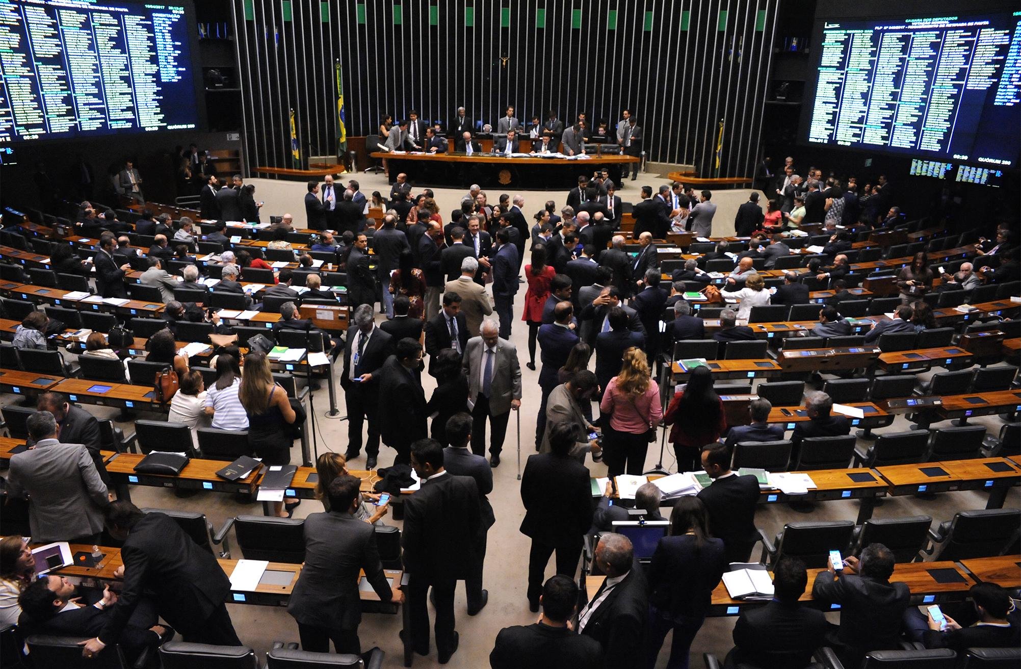 Projeto sofreu modifica&ccedil;&otilde;es, mas ainda enfrente resist&ecirc;ncia no Plen&aacute;rio