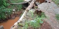 Pontilhão danificado pela chuva no interior de Giruá