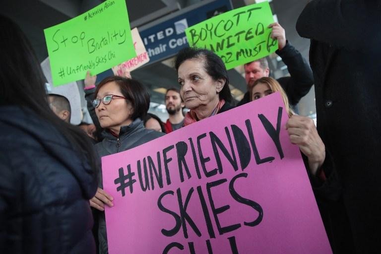 Protesto nesta ter&ccedil;a-feira no terminal da United Airlines, em Chicago