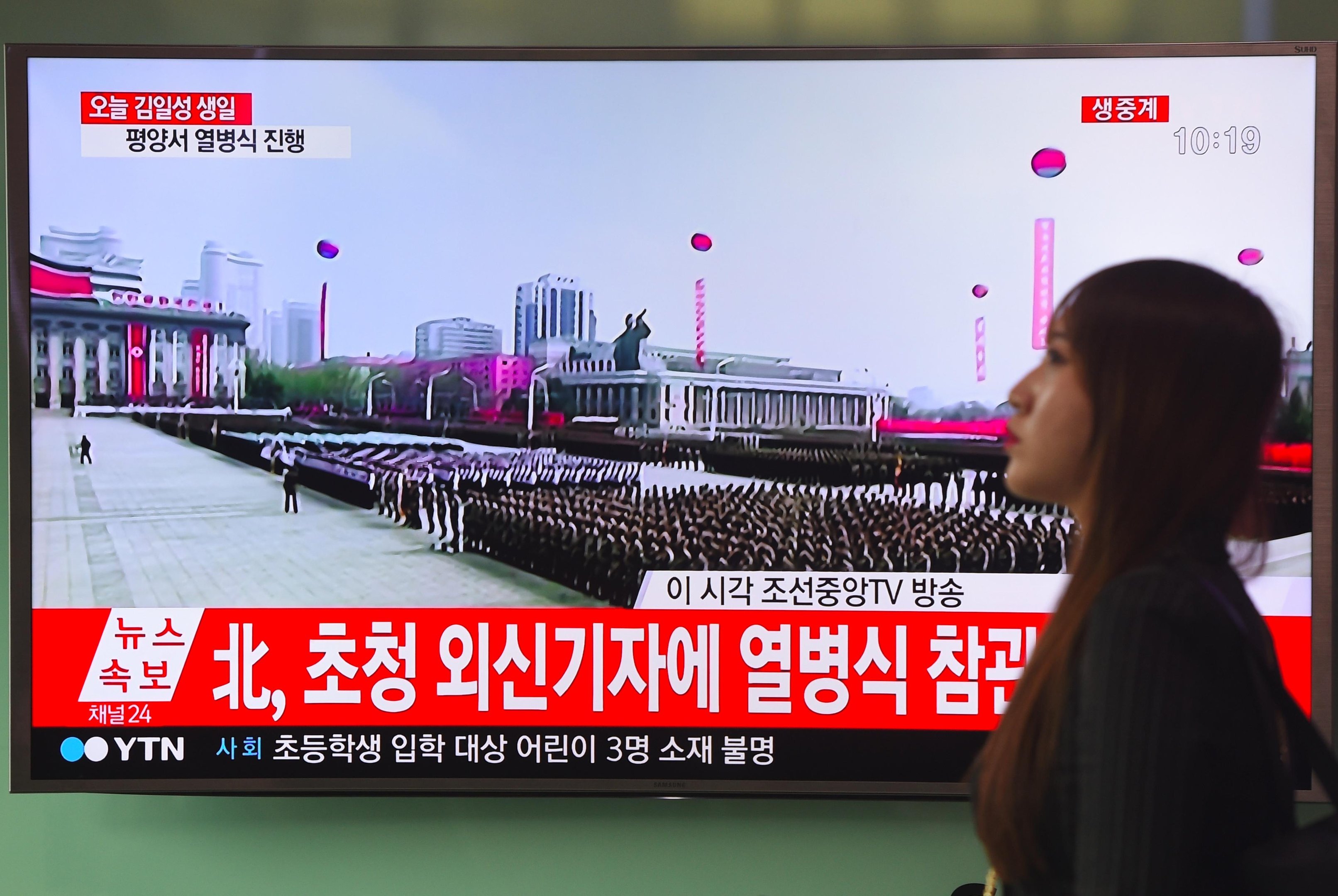 Kim Jong-Un tamb&eacute;m envia mensagem desafiadora aos EUA, Jap&atilde;o e Coreia do Sul