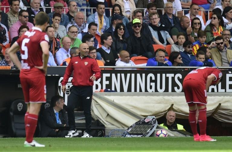 "N&atilde;o tive nenhuma reuni&atilde;o com ningu&eacute;m", diz Sampaoli sobre AFA