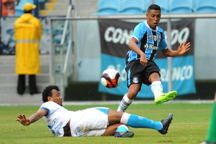 Para Odorico Roman, resultado "n&atilde;o &eacute; insuper&aacute;vel"