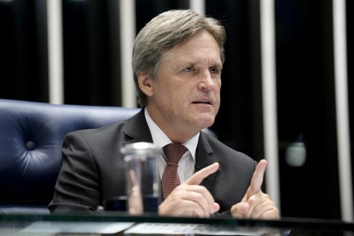 Proposta &eacute; do senador D&aacute;rio Berger (PMDB-SC)