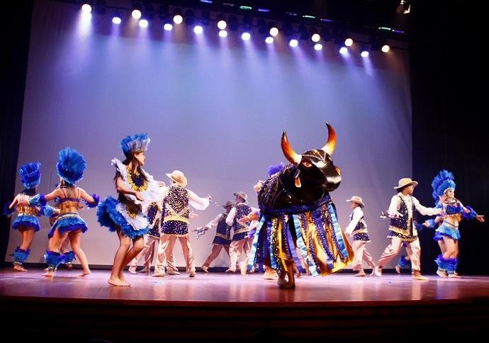 Cultura popular do Nordeste &eacute; celebrada em espet&aacute;culo da Trama Arte Cia. de Dan&ccedil;a
