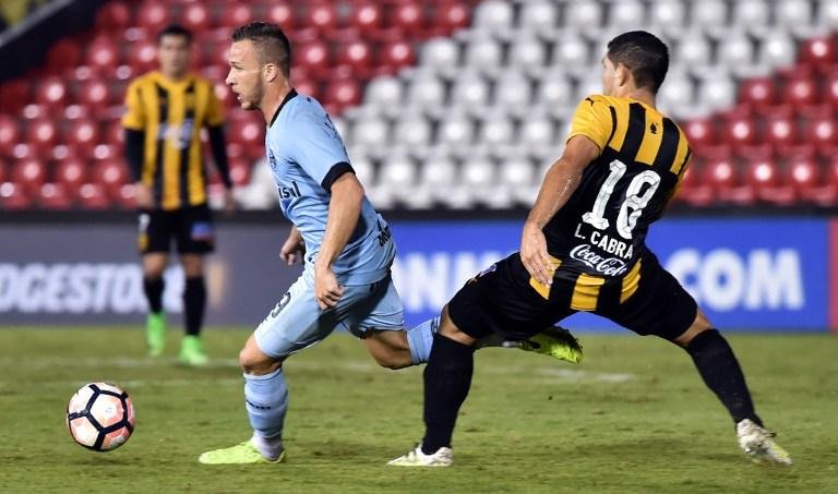 Bolzan elogia estrat&eacute;gia e diz que Gr&ecirc;mio merecia vencer Guarani 