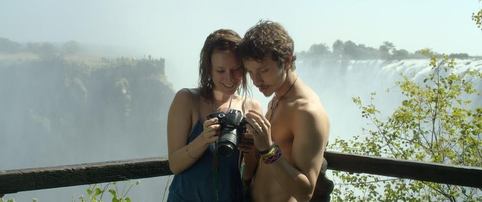 Filme narra a viagem para a &Aacute;frica de um jovem economista