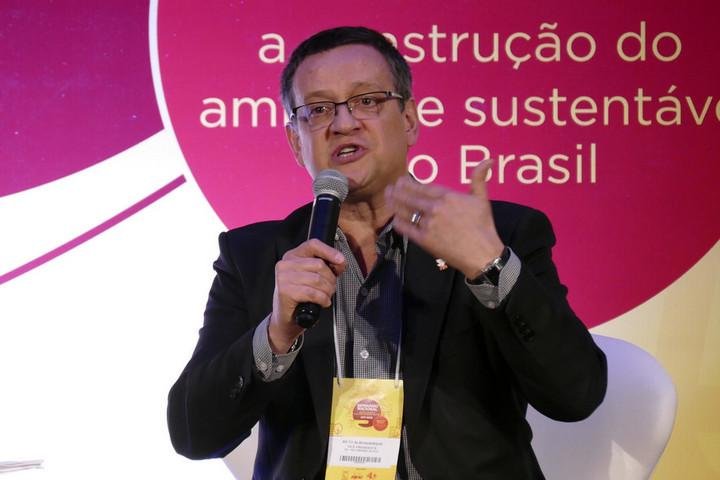 Partido afirma "nunca ter integrado" governo e avisa Planalto para "contar votos a menos" 