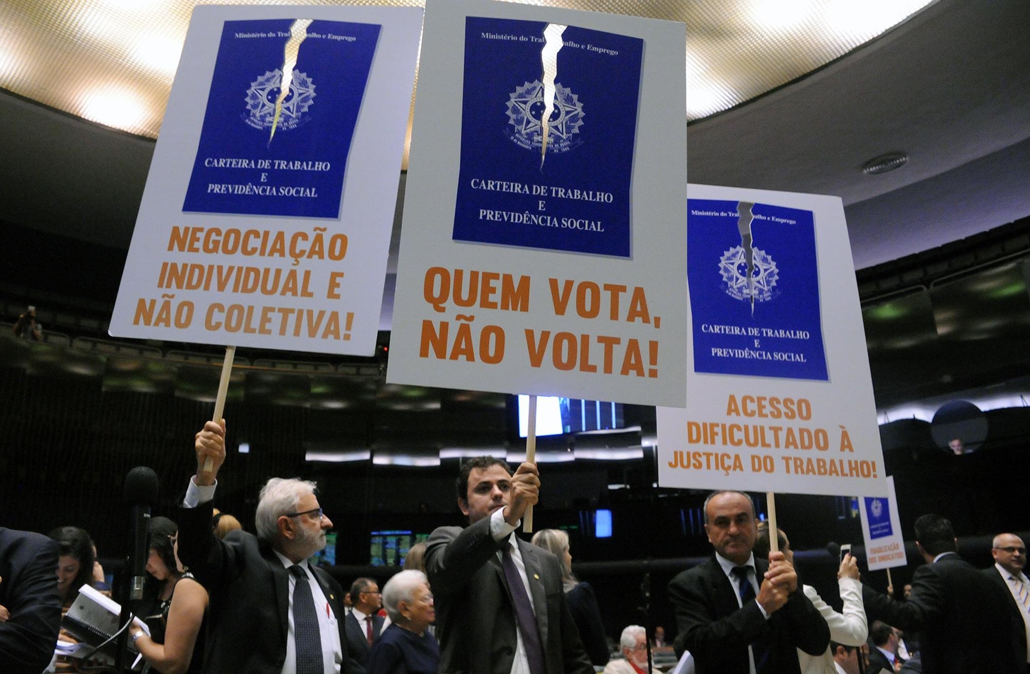 Texto-base foi votado nesta quarta-feira