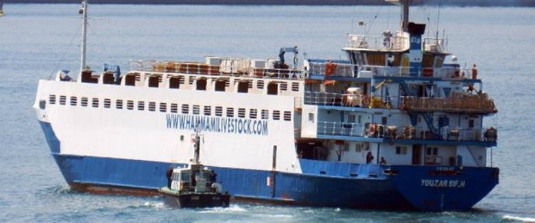 Navio russo colidiu com embarca&ccedil;&atilde;o de transporte de carga aberto