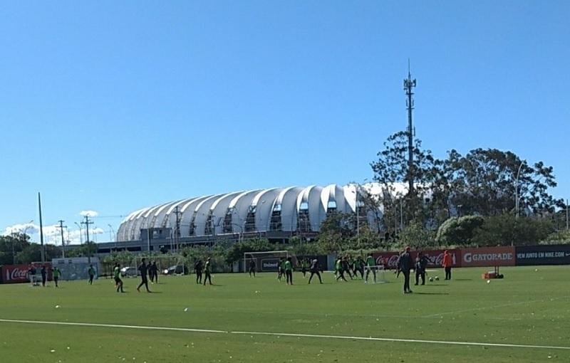 Gripe tira Cuesta do treino do Inter desta manh&atilde;