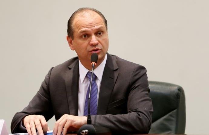 Segundo Barros, o minist&eacute;rio conta com R$ 360 milh&otilde;es que j&aacute; est&atilde;o no or&ccedil;amento para uso exclusivo em mutir&otilde;es 