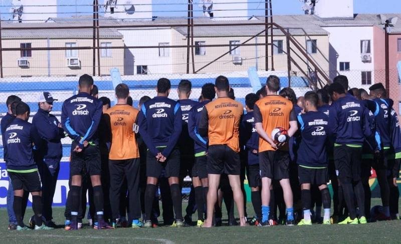Maior parte da escala&ccedil;&atilde;o deve ser igual &agrave; que empatou contra o Gr&ecirc;mio