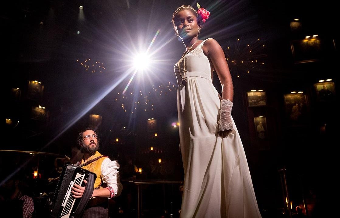 Josh Groban e Denee Benton protagonizam musical inspirado no cl&aacute;ssico de Tolst&oacute;i