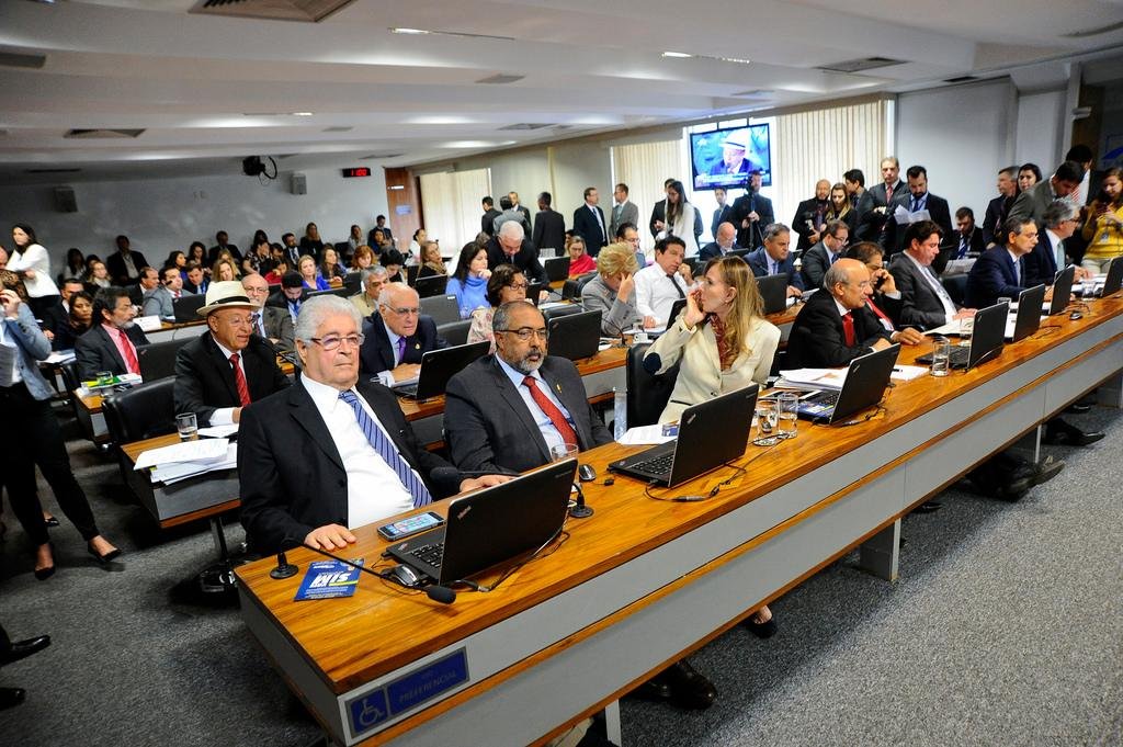 Projeto ser&aacute; analisado pelo plen&aacute;rio do Senado