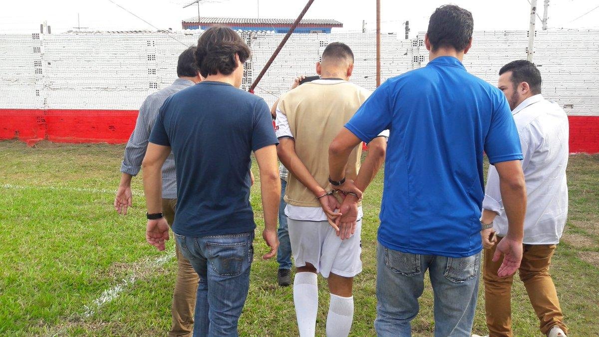 Jogador do Sapucaiense &eacute; preso durante jogo da Segundona do Gauch&atilde;o