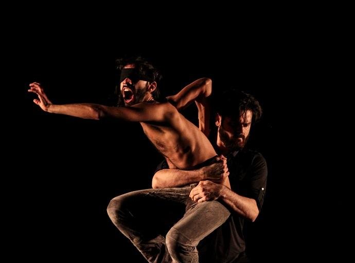 Espet&aacute;culo "Argonautas" explora cinema e teatro ao abordar mitos gregos