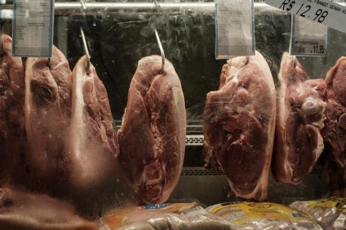 Exporta&ccedil;&atilde;o total de carne bovina em abril cai em volume e receita, diz Abrafrigo
