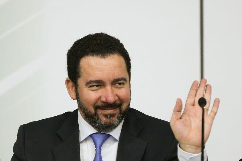 Dyogo Oliveira espera libera&ccedil;&atilde;o do projeto ainda no primeiro semestre 
