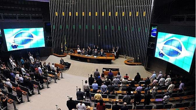 Est&atilde;o pendentes de an&aacute;lise dez destaque no textos encaminhadas pelo governo	