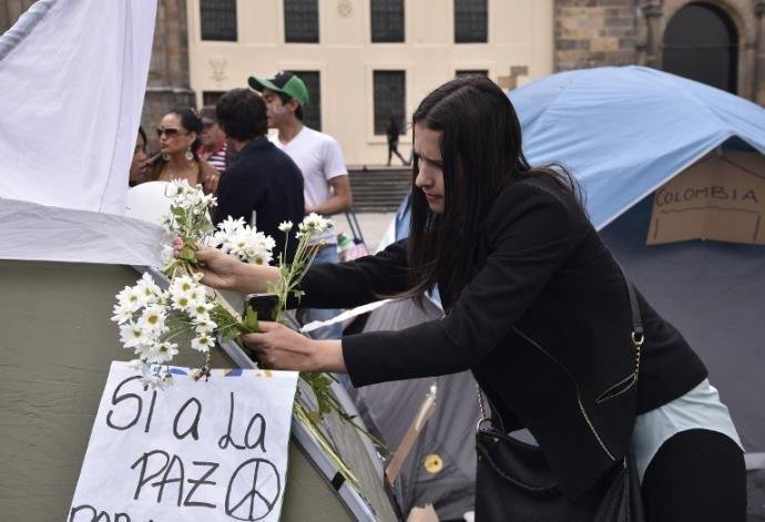 Ap&oacute;s acordo com a Farc, governo busca suspens&atilde;o de sequestros pelo grupo rebelde