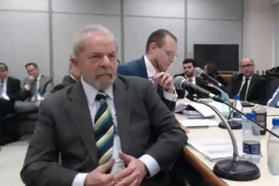 Juiz garantiu a ex-presidente que "n&atilde;o tem qualquer desaven&ccedil;a pessoal" e que a&ccedil;&atilde;o ser&aacute; decidida por "provas e a lei"