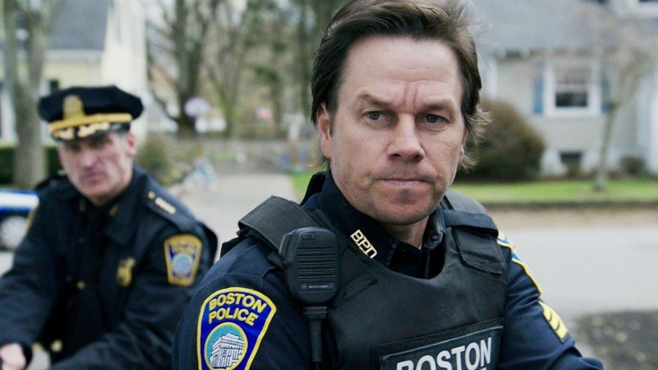 O ator Mark Wahlberg interpreta um policial no filme "O Dia do Atentado"