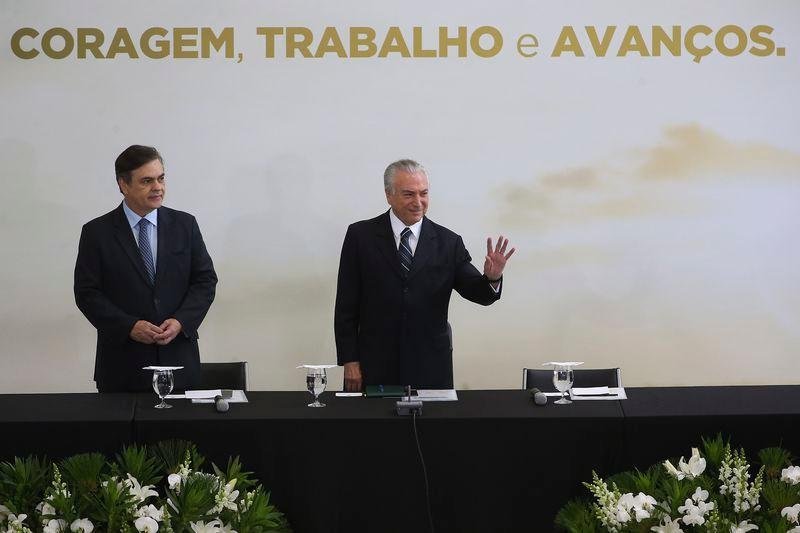 	Encontro com ministros ocorreu na manh&atilde; desta sexta-feira no Pal&aacute;cio do Planalto