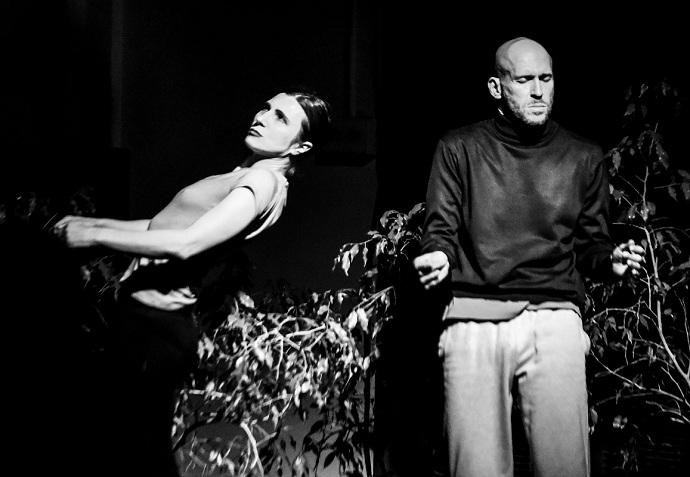 Luciana Paludo e Eduardo Severino apresentam "O Corpo &eacute;"